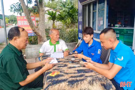 Những "gia sư công nghệ" của mùa hè tình nguyện
