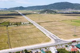 Thông tuyến đường trăm tỷ từng "cụt" hai đầu sau nhiều năm thi công