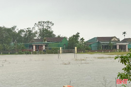 Các xã vùng hạ lưu hồ Kẻ Gỗ sẵn sàng di dời dân khi mưa lớn kéo dài