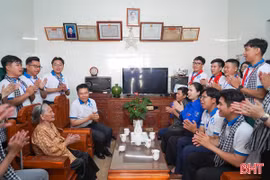 Nhiều hoạt động ý nghĩa trong hành trình về nguồn của tuổi trẻ 