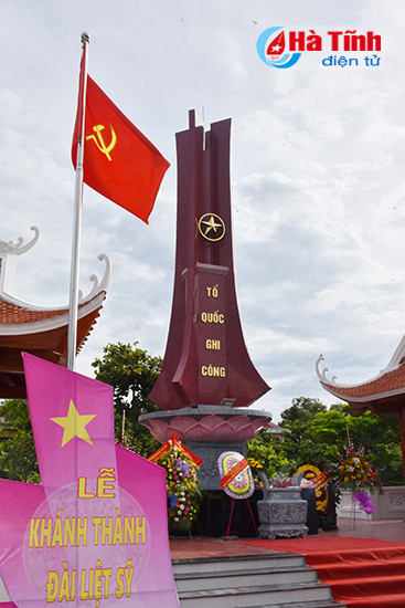 tgd tap doan thang long tai tro hon 1 5 ty dong xay dai tuong niem liet sy