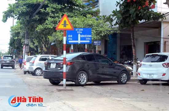 via he tp ha tinh lai ngon ngang sau ngay trong dong co mo