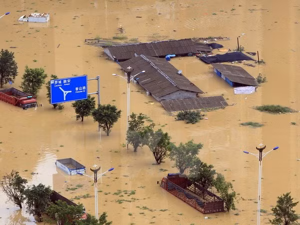 thoi tiet cuc doan thien tai tai nhieu nuoc tren the gioi