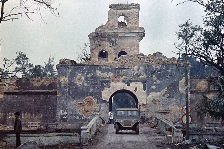 su tan khoc trong chien tranh viet nam qua loat anh cua phong vien my