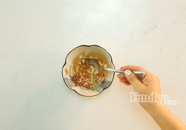 gion mat mon nom tai heo dua chuot thom ngon chang kem ngoai hang