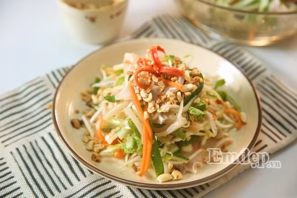 gion mat mon nom tai heo dua chuot thom ngon chang kem ngoai hang