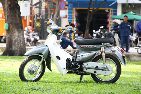honda cub canh en do doc nhat viet nam