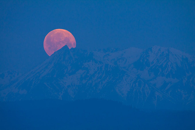 lang nguoi ve dep noi bien gioi ba lan slovakia