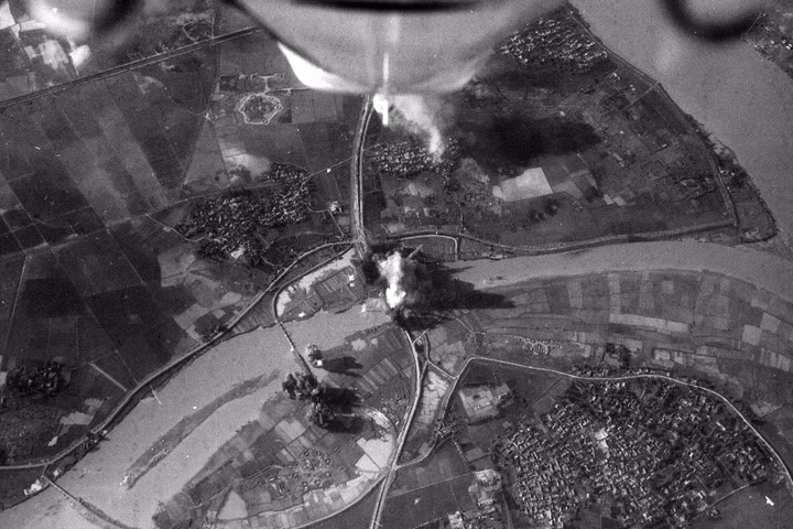 su tan khoc trong chien tranh viet nam qua loat anh cua phong vien my