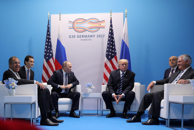 tiet lo thu vi ve cuoc gap keo dai bat thuong giua tong thong trump putin