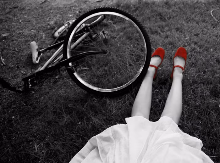 em re trai anh re phai doan duong phia truoc khong chung doi