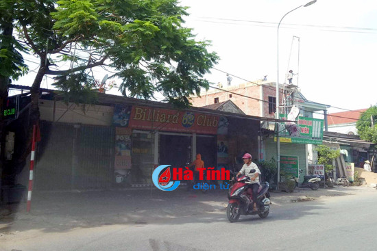 sung no trong vu hon chien luc 10h dem o cam xuyen