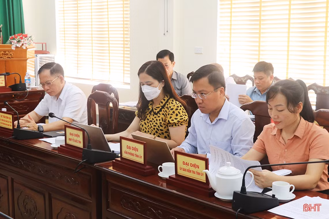 Đối thoại trực tiếp với công dân để kịp thời tháo gỡ vướng mắc, giải quyết vụ việc ngay từ cơ sở