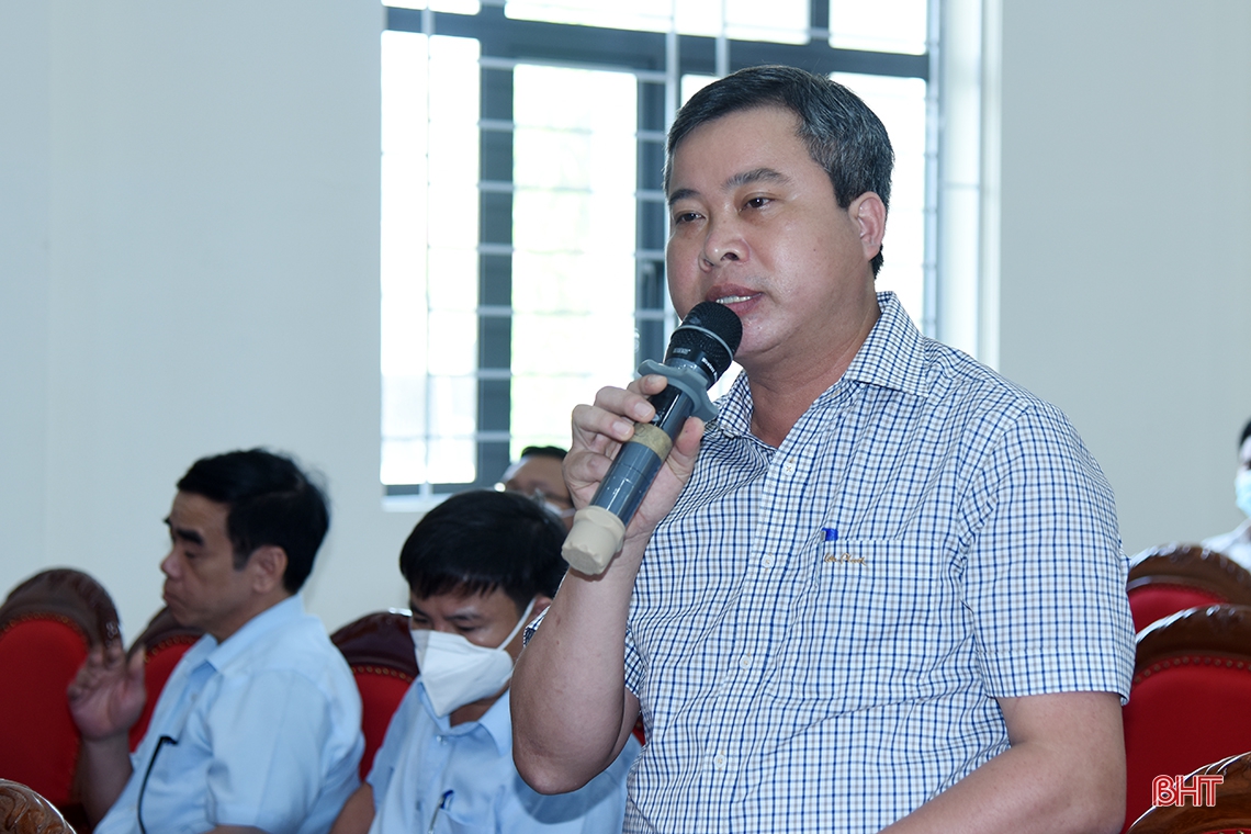 Tiếp thu nghiêm túc ý kiến của cử tri Hà Tĩnh để chuyển tải đến các cơ quan có thẩm quyền