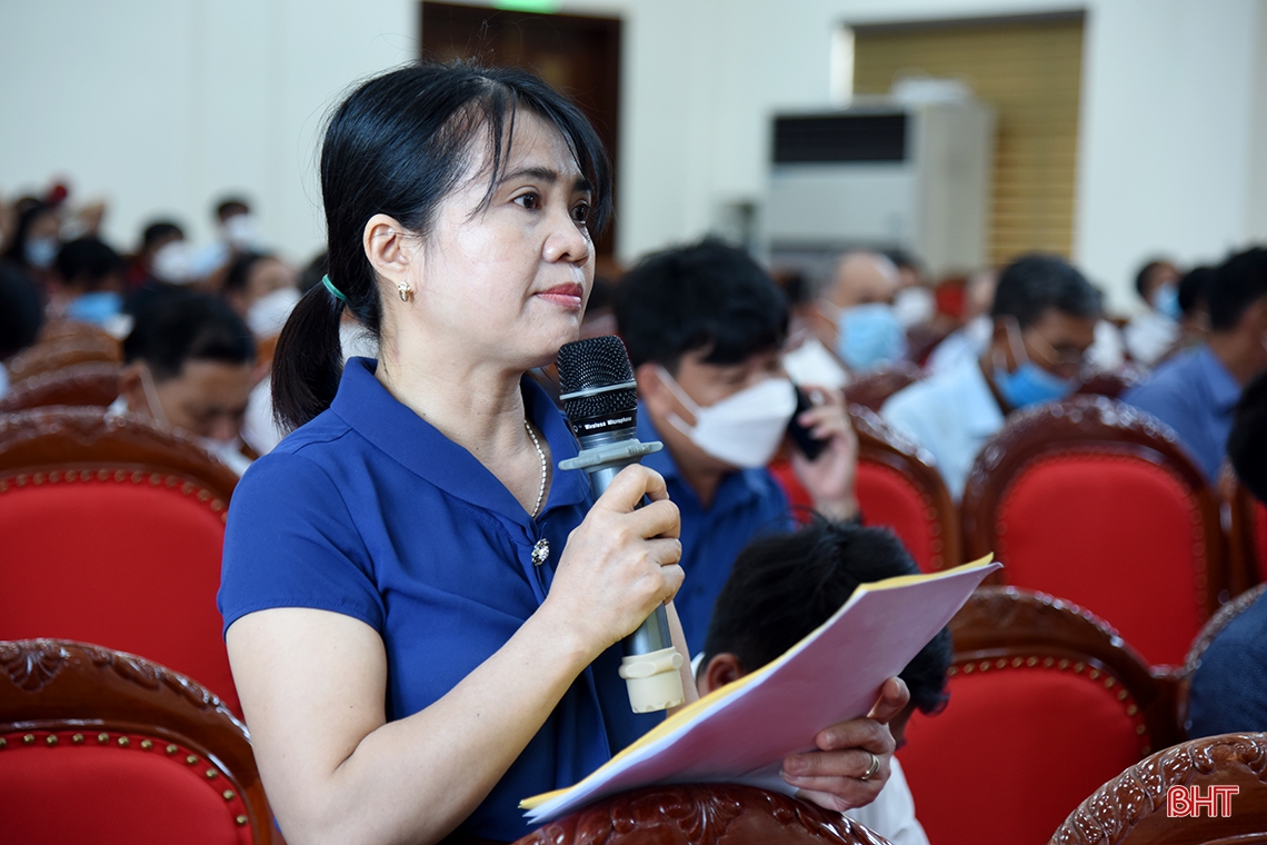 Tiếp thu nghiêm túc ý kiến của cử tri Hà Tĩnh để chuyển tải đến các cơ quan có thẩm quyền