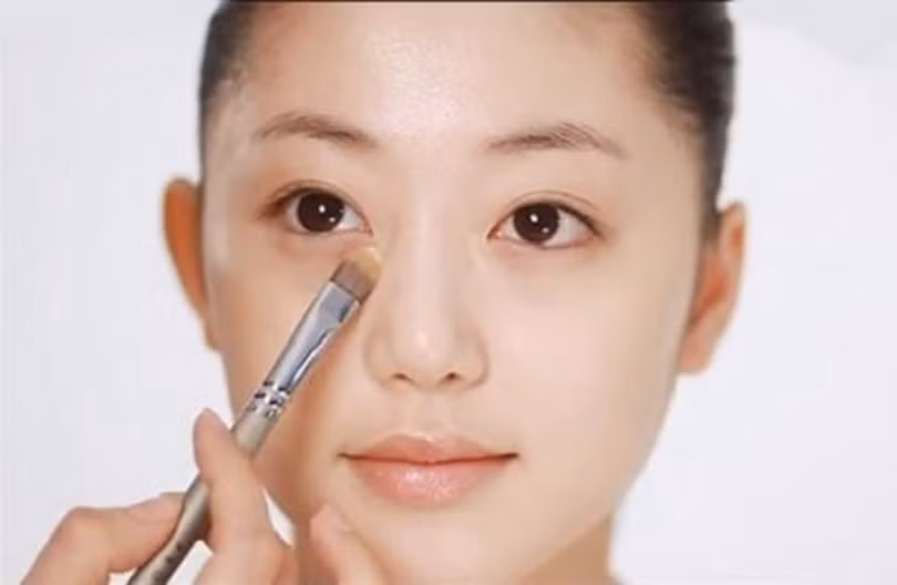 10 bước trang điểm cơ bản chị em nhất định phải thuộc “nằm lòng”