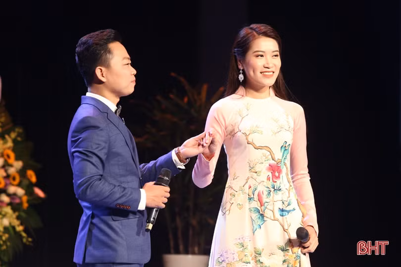 “90 mùa xuân dâng Đảng” - từ tranh đấu đến trọn niềm vui!