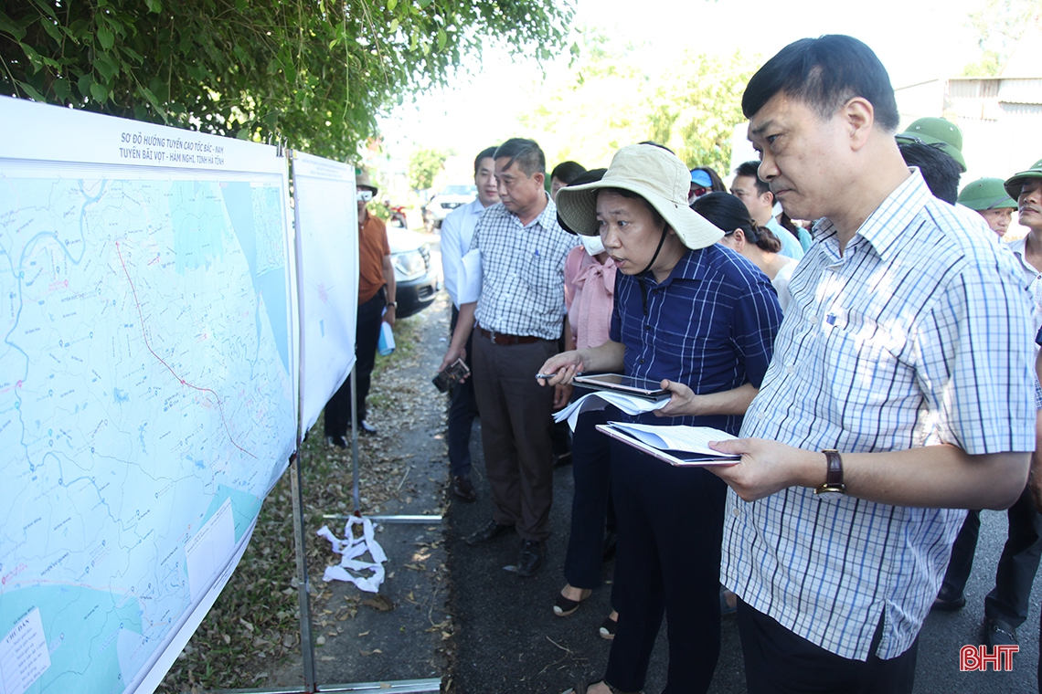 Khảo sát diện tích đất rừng, đất trồng lúa cần chuyển đổi phục vụ dự án cao tốc Bắc - Nam đoạn qua Hà Tĩnh