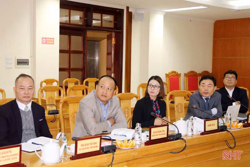 Doanh nghiệp Hàn Quốc mong muốn đầu tư sản xuất ô tô điện tại Hà Tĩnh