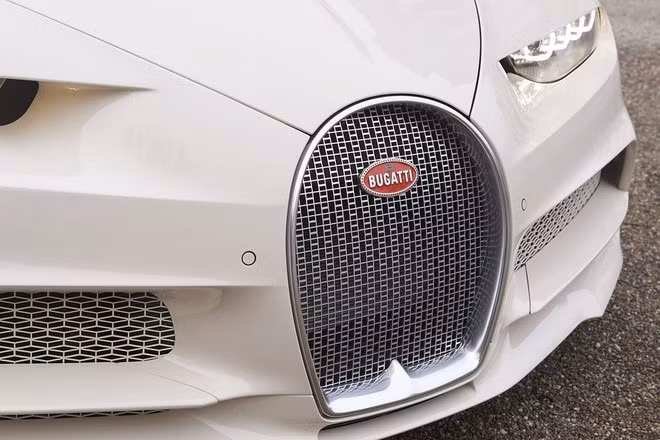 Siêu phẩm Bugatti Chiron độc nhất vô nhị trao tay đại gia bất động sản sau 3 năm hoàn thiện