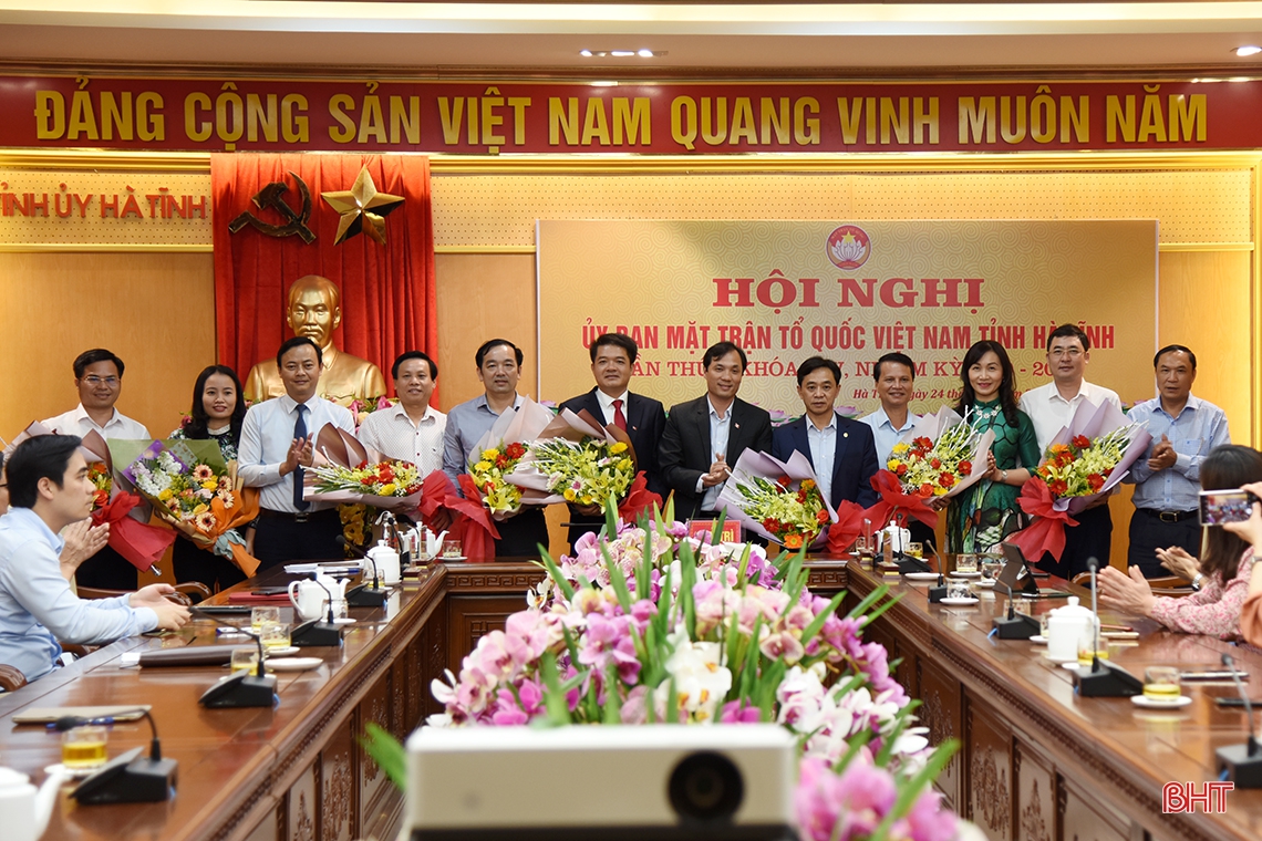 Ông Trần Nhật Tân giữ chức vụ Chủ tịch Ủy ban MTTQ tỉnh Hà Tĩnh
