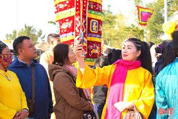 Hà Tĩnh khởi động mùa du lịch văn hóa tâm linh với nhiều tín hiệu lạc quan 