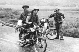 Chuyện về phóng viên chiến trường quê Hà Tĩnh có mặt tại Dinh Độc Lập trưa 30/4/1975