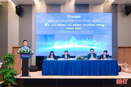 Hãng hàng không Vietravel Airlines của Công ty CP Du lịch Vietravel.