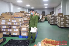 Sản xuất, buôn bán hàng giả có thể bị xử phạt cao nhất đến 15 năm tù