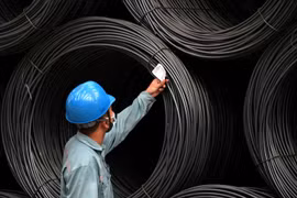 Hướng dẫn điều chỉnh hợp đồng xây dựng trong "bão giá" vật liệu