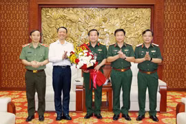 Mong muốn Quân khu 4 tiếp tục hỗ trợ Hà Tĩnh thực hiện tốt nhiệm vụ quân sự, quốc phòng