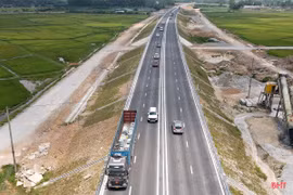 Bám đuôi xe trên cao tốc nguy hiểm ra sao?