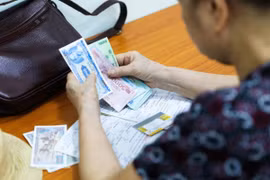 Người nhận lương hưu cần gia hạn giấy ủy quyền trước 1/7