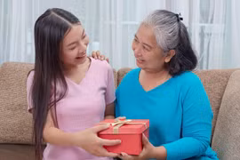 Ngày của Mẹ năm 2026 là ngày nào, nguồn gốc và ý nghĩa ra sao?