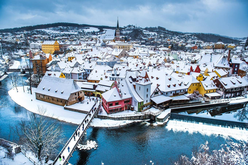 Khung cảnh tuyết phủ như xứ sở thần tiên ở châu Âu