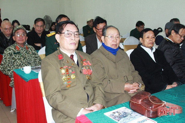 Văn nghệ sỹ cựu chiến binh Hà Tĩnh gặp mặt truyền thống