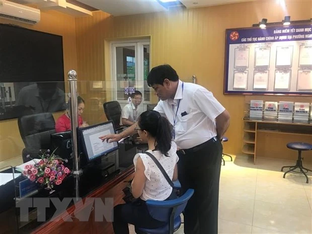 Yêu cầu các địa phương khẩn trương hoàn thiện cổng dịch vụ công