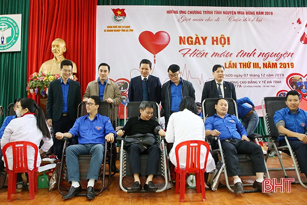 Tuổi trẻ khối các cơ quan và doanh nghiệp Hà Tĩnh hiến 187 đơn vị máu