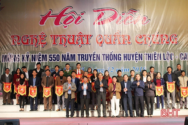 Khai mạc hội diễn nghệ thuật quần chúng kỷ niệm 550 thành lập huyện Can Lộc