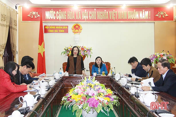Thẩm tra các văn bản thuộc lĩnh vực kinh tế - ngân sách trình kỳ họp thứ 12 HĐND tỉnh
