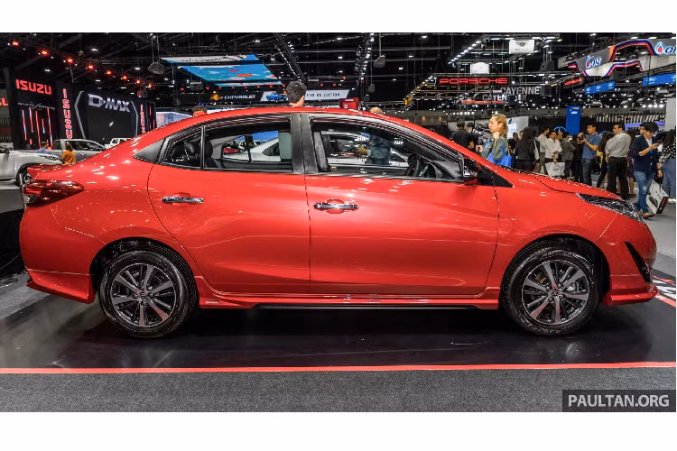 Toyota Yaris Ativ 1.2L mới từ 406 triệu đồng tại Thái Lan