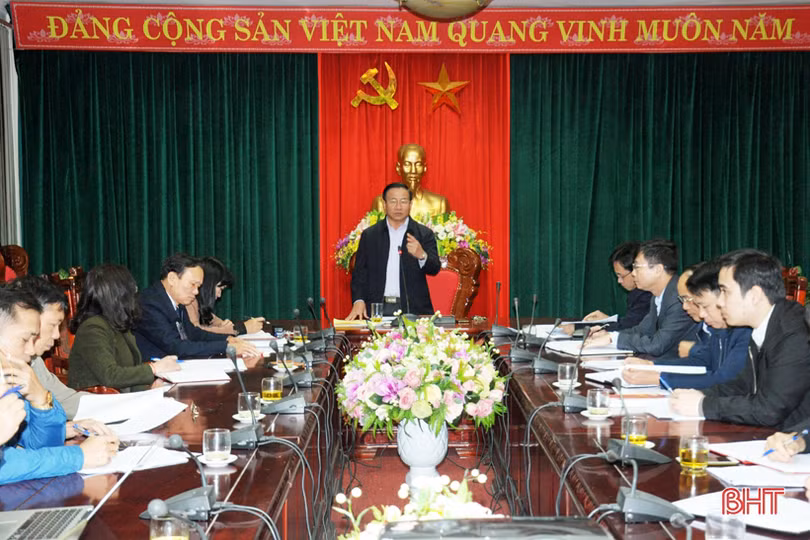 Xây dựng đội ngũ cán bộ các cấp ở Hà Tĩnh ngang tầm nhiệm vụ