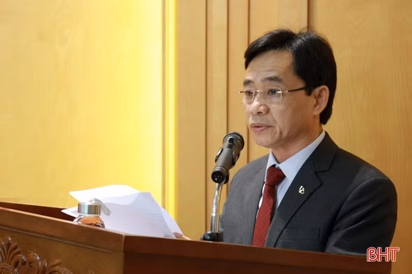 Bí thư Tỉnh ủy Lê Đình Sơn: Đánh giá kỹ kết quả, phân tích sâu những tồn tại, tìm giải pháp đột phá cho Hà Tĩnh