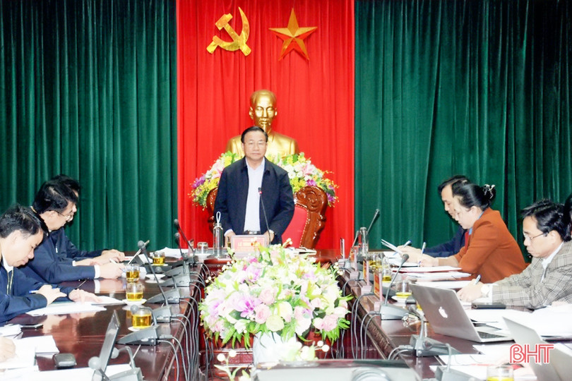 Dự thảo báo cáo chính trị trình Đại hội Đảng bộ tỉnh Hà Tĩnh khóa XIX được góp ý lần thứ nhất