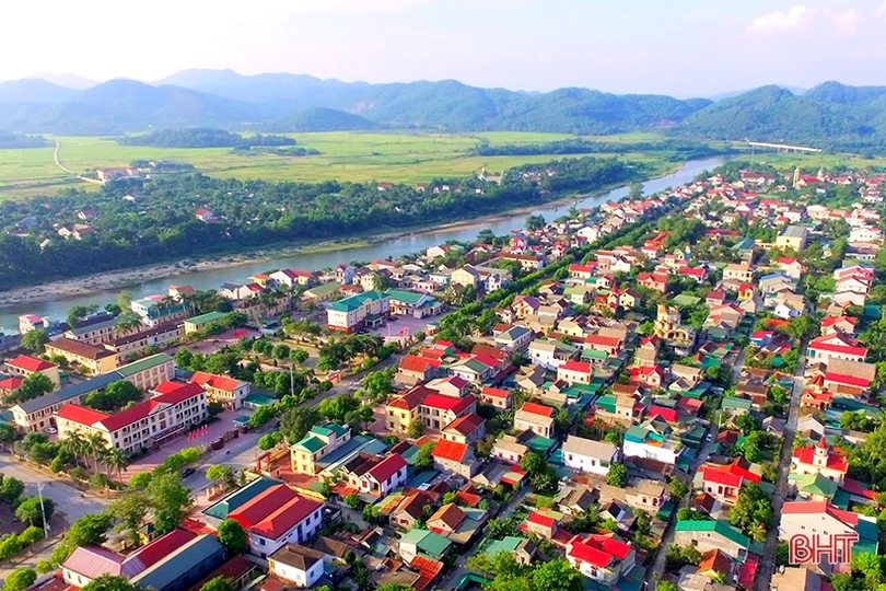 Hương Sơn hoàn thành 24/25 chỉ tiêu kinh tế - xã hội