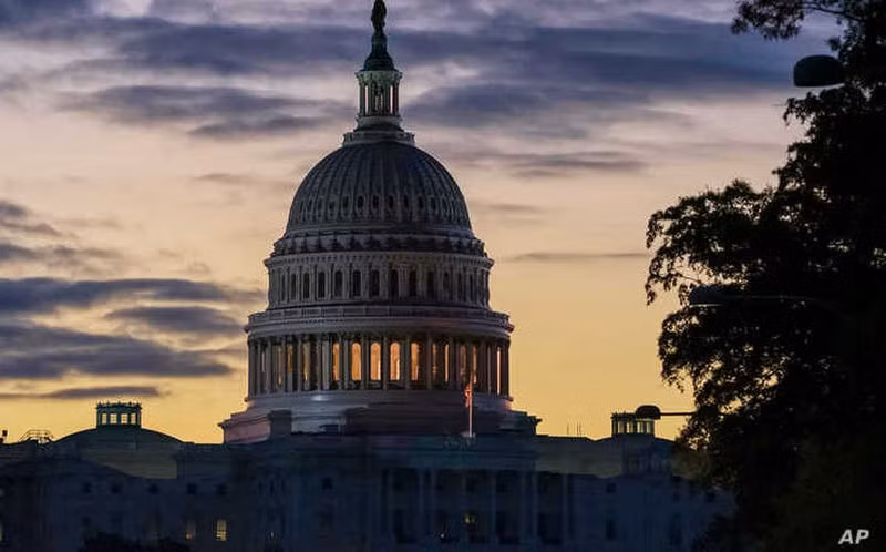 Ủy ban tình báo Hạ viện Mỹ công bố báo cáo luận tội Tổng thống Trump