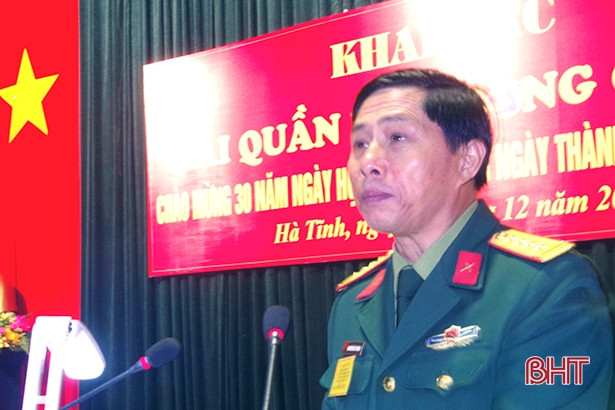 Hơn 300 VĐV Bộ CHQS Hà Tĩnh tranh tài tại giải quần vợt và bóng chuyền