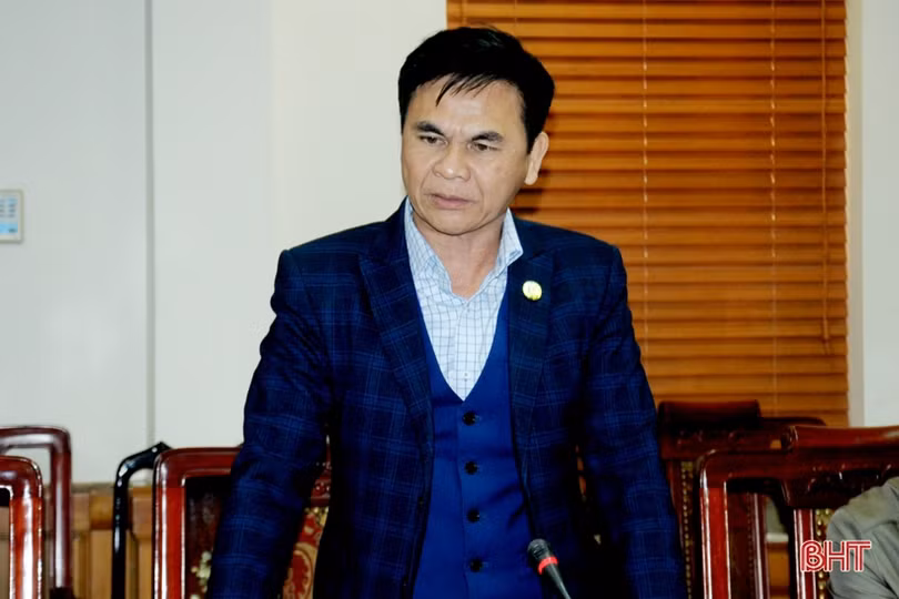 Bí thư Tỉnh ủy nghe báo cáo chuyên đề về nông nghiệp, nông thôn mới để xây dựng báo cáo chính trị trình Đại hội Đảng bộ tỉnh