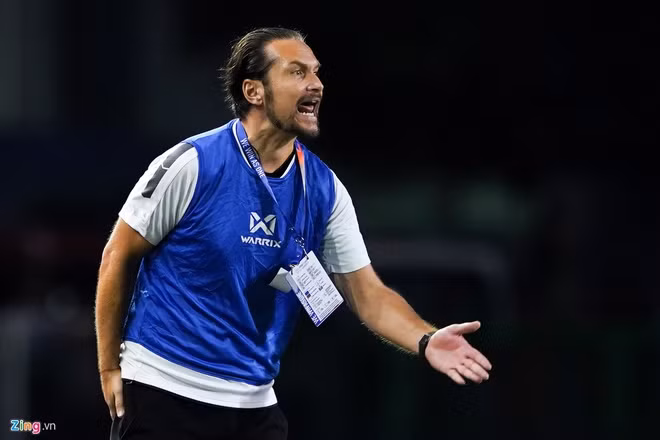 “Cầu thủ Premier League cũng không thể chơi tốt ở SEA Games”