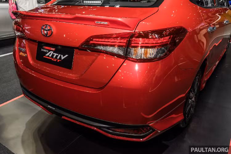 Toyota Yaris Ativ 1.2L mới từ 406 triệu đồng tại Thái Lan